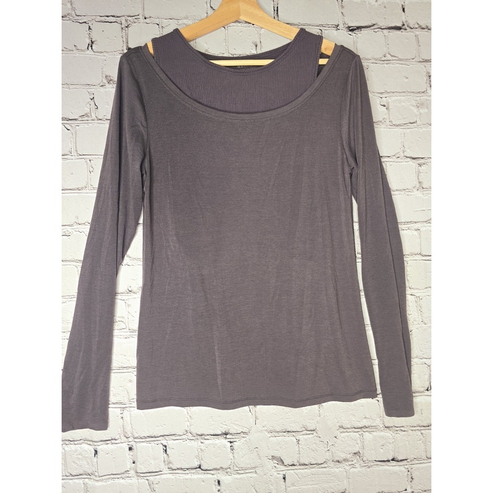 Athleta‎ Essence Groove Long Sleeve Layered Purple Soft Tshirt Size Medium